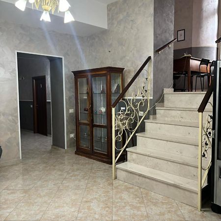 فندق San Gaetano Bed نابولي المظهر الخارجي الصورة