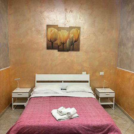 فندق San Gaetano Bed نابولي المظهر الخارجي الصورة