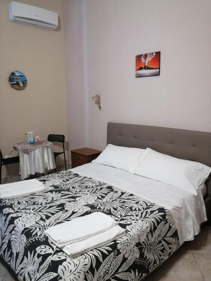 فندق San Gaetano Bed نابولي المظهر الخارجي الصورة