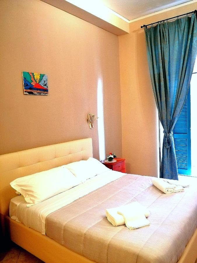 فندق San Gaetano Bed نابولي المظهر الخارجي الصورة