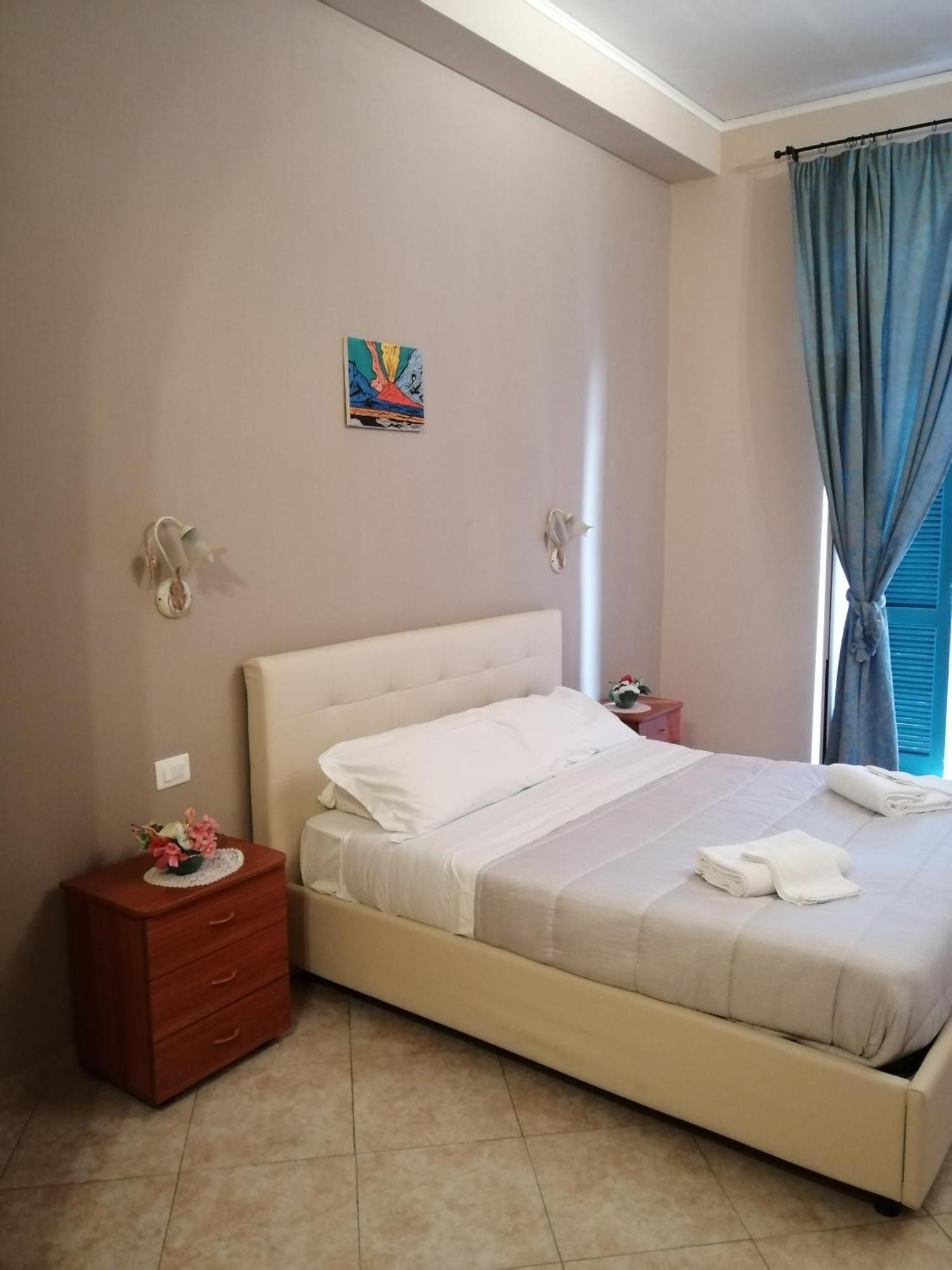 فندق San Gaetano Bed نابولي المظهر الخارجي الصورة